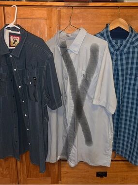 Mens XL button down shirt bundle.